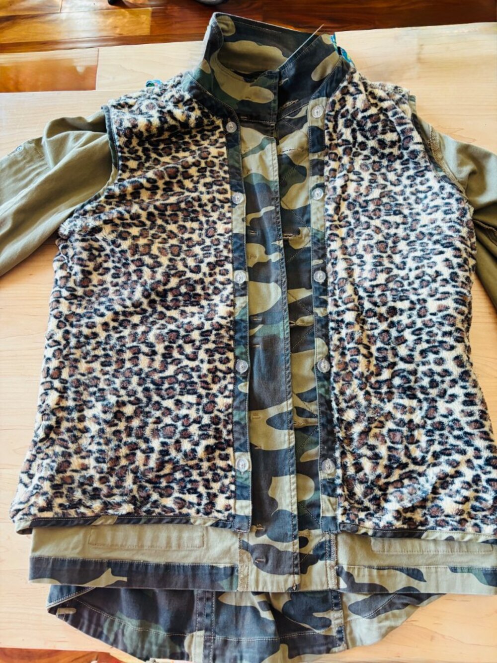CAMO Jacket with Button In Faux Leopard Lining - Picture 3 of 10